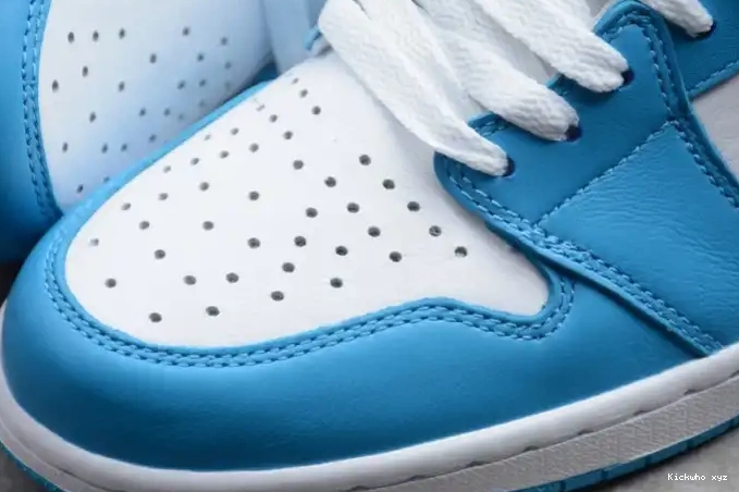 Air Retro Jordan 555088-117 OG 'UNC' High 1 0518